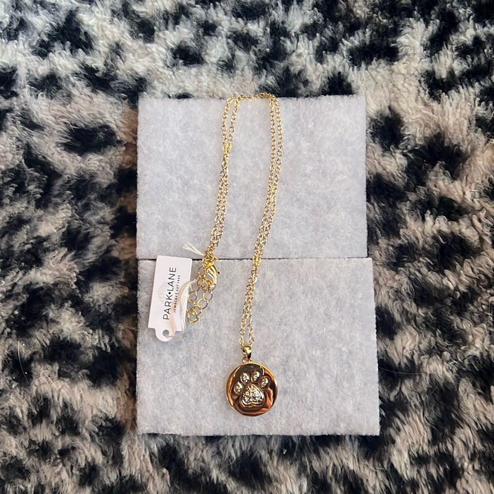 Furever Necklace